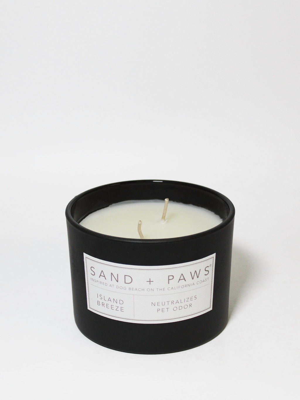 Sand + Paws Island Breeze 12 oz scented candle